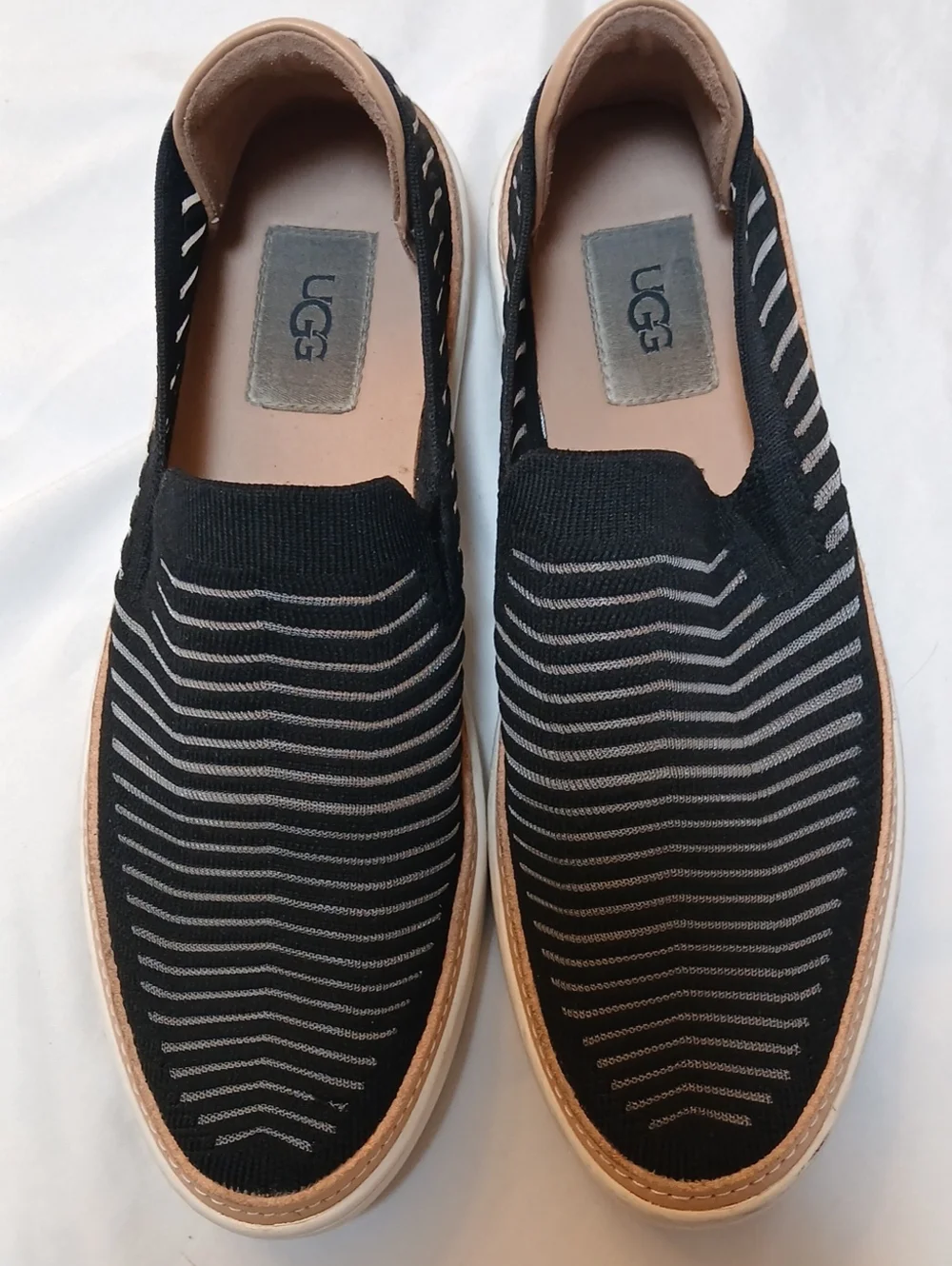 UGG Womens Black Knit Slip-On Loafers with Gray Stripes
